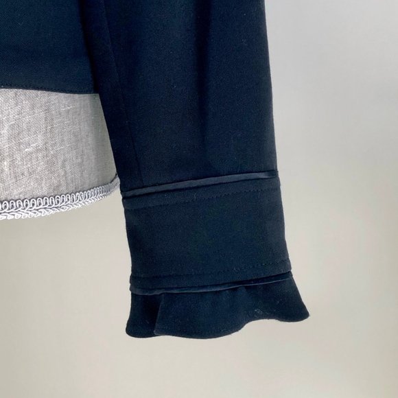NWOT Kenzie Flutter Sleeve Fitted Black Blazer - Picture 6 of 15